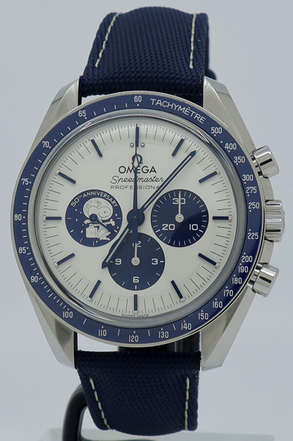 Omega ref 31032425002001 Steel Manual cal.3861 42mm Speedmaster Silver Snoopy on Strap w/B&P