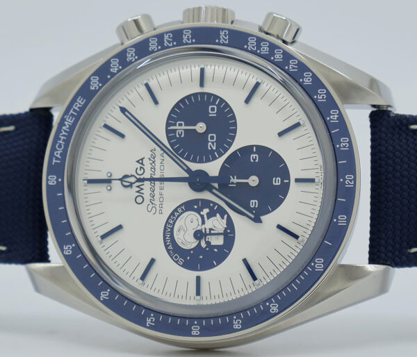 Omega ref 31032425002001 Steel Manual cal.3861 42mm Speedmaster Silver Snoopy on Strap w/B&P - Image 4